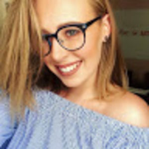 Meet your Posher, Bethany